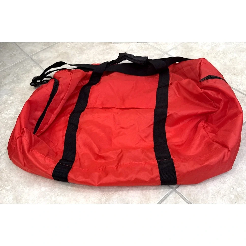 Universal Studios‎ Red Large Duffle Bag Gym Travel Shoulder Strap Nylon Pockets